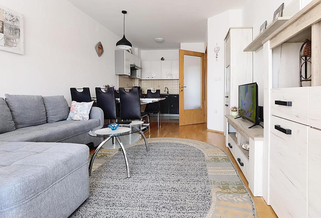 Apartament Lungo Mare With Terrace Pula